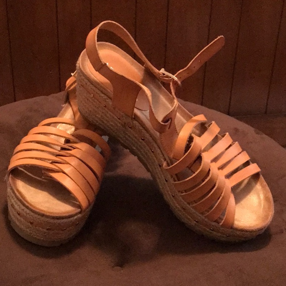Patrizia wedge sandals